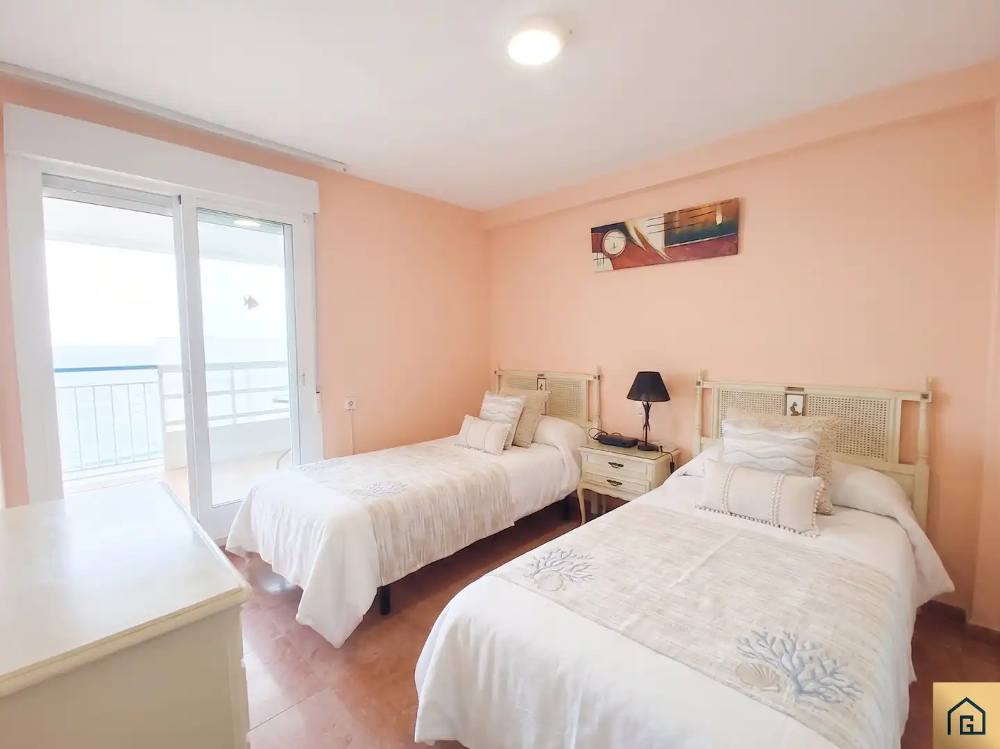 Habitación de Piso en venta en Benidorm con Terraza, Amueblado y Alarma