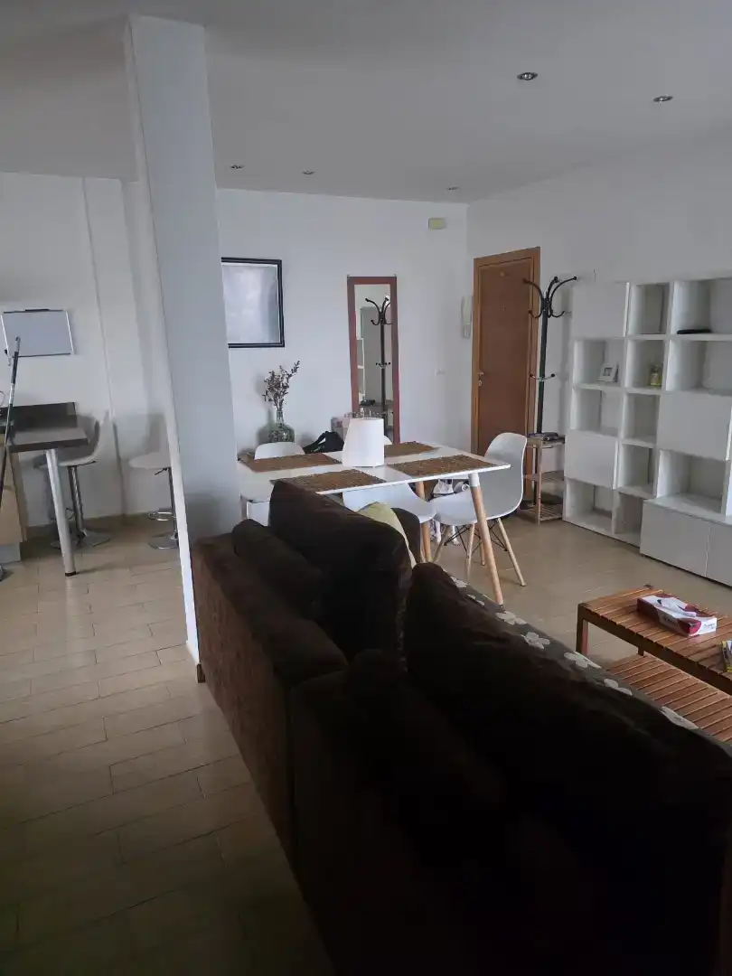 Sala de estar de Piso de alquiler en Estepona con Aire acondicionado, Amueblado y Balcón