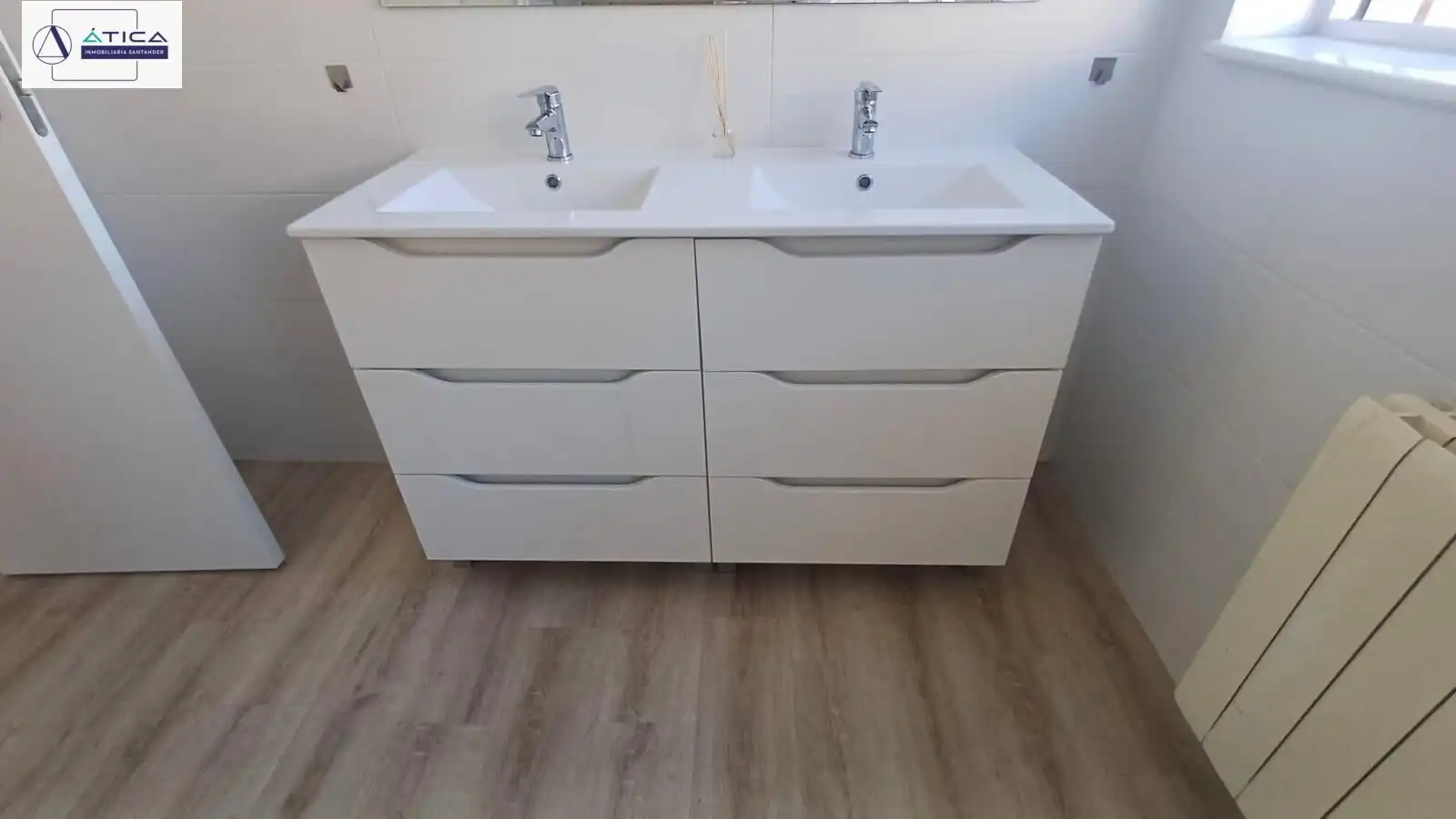 Piso en venta en Calle SAN MARTIN PINO-PEÑACASTI, Peñacastillo - Nueva Montaña
