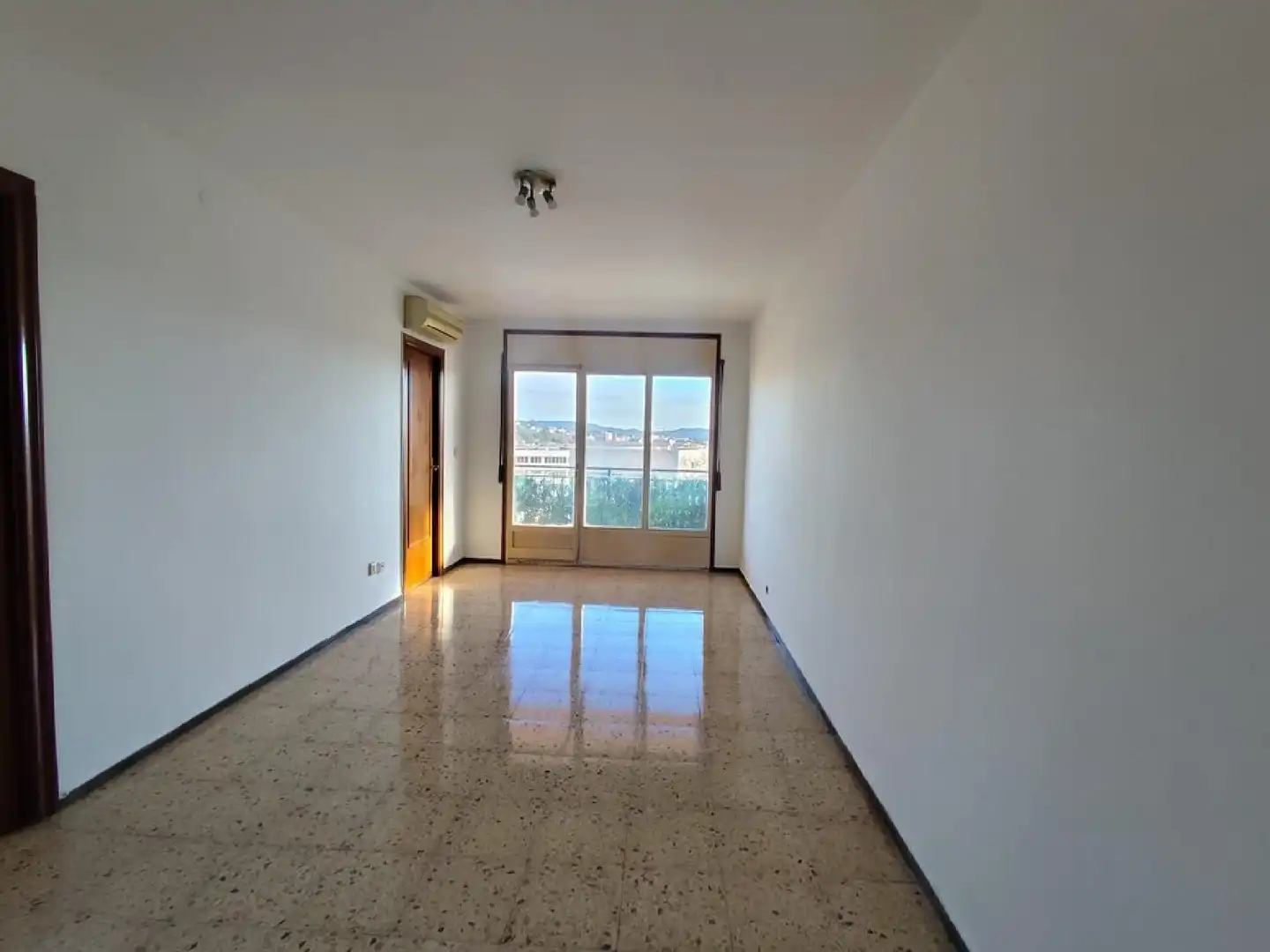 Sala de estar de Piso en venta en Palau-solità i Plegamans