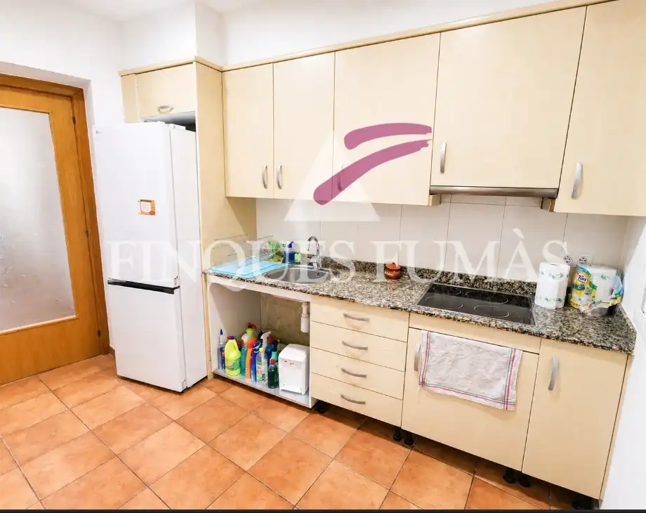 Cocina de Piso en venta en Cervera con Aire acondicionado, Calefacción y Amueblado