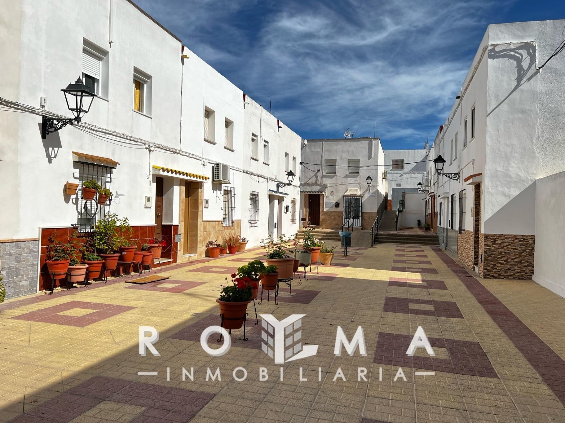 Exterior view of Single-family semi-detached for sale in Lebrija