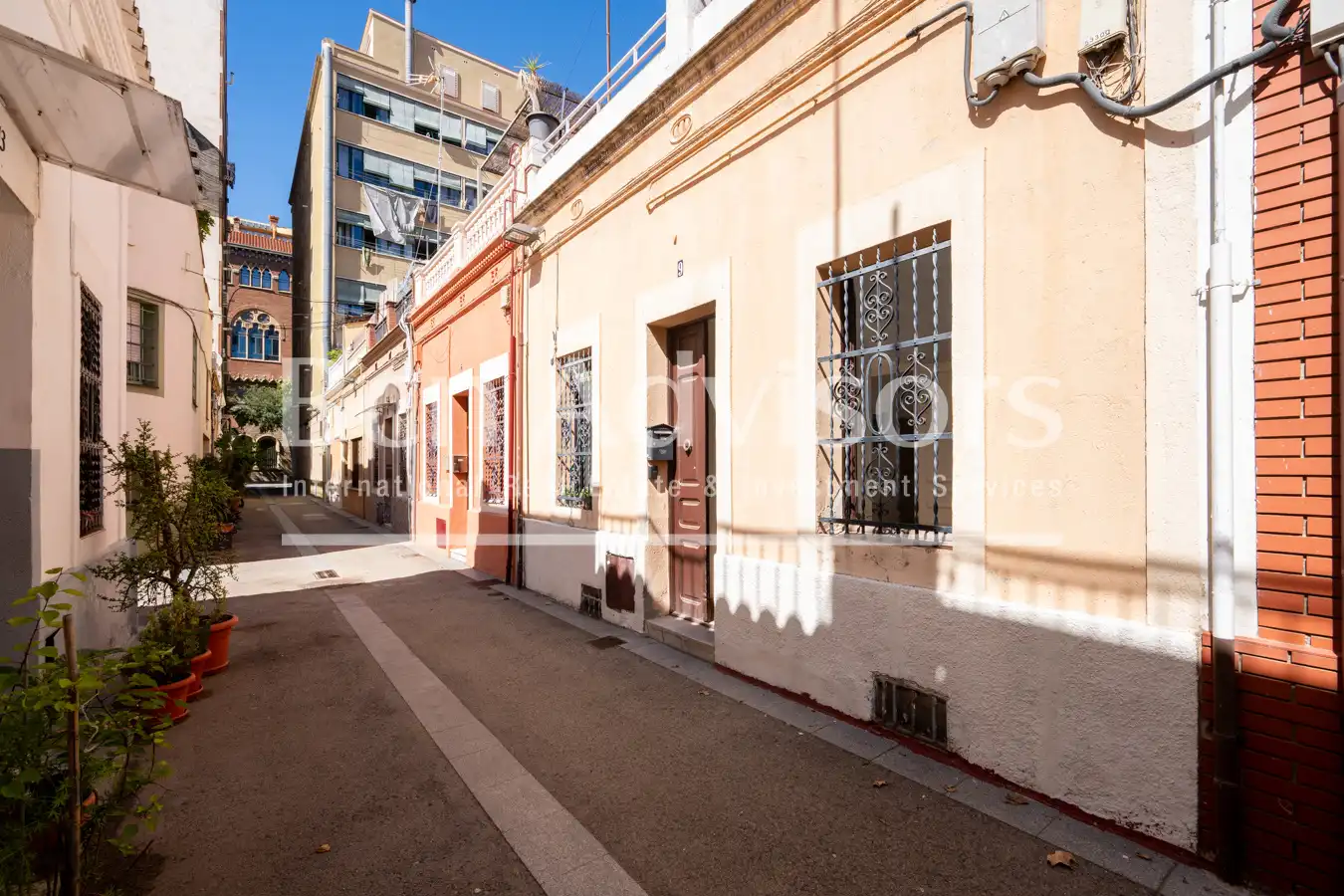Vista exterior de Casa o xalet en venda en Barcelona amb Aire condicionat, Calefacció i Terrassa