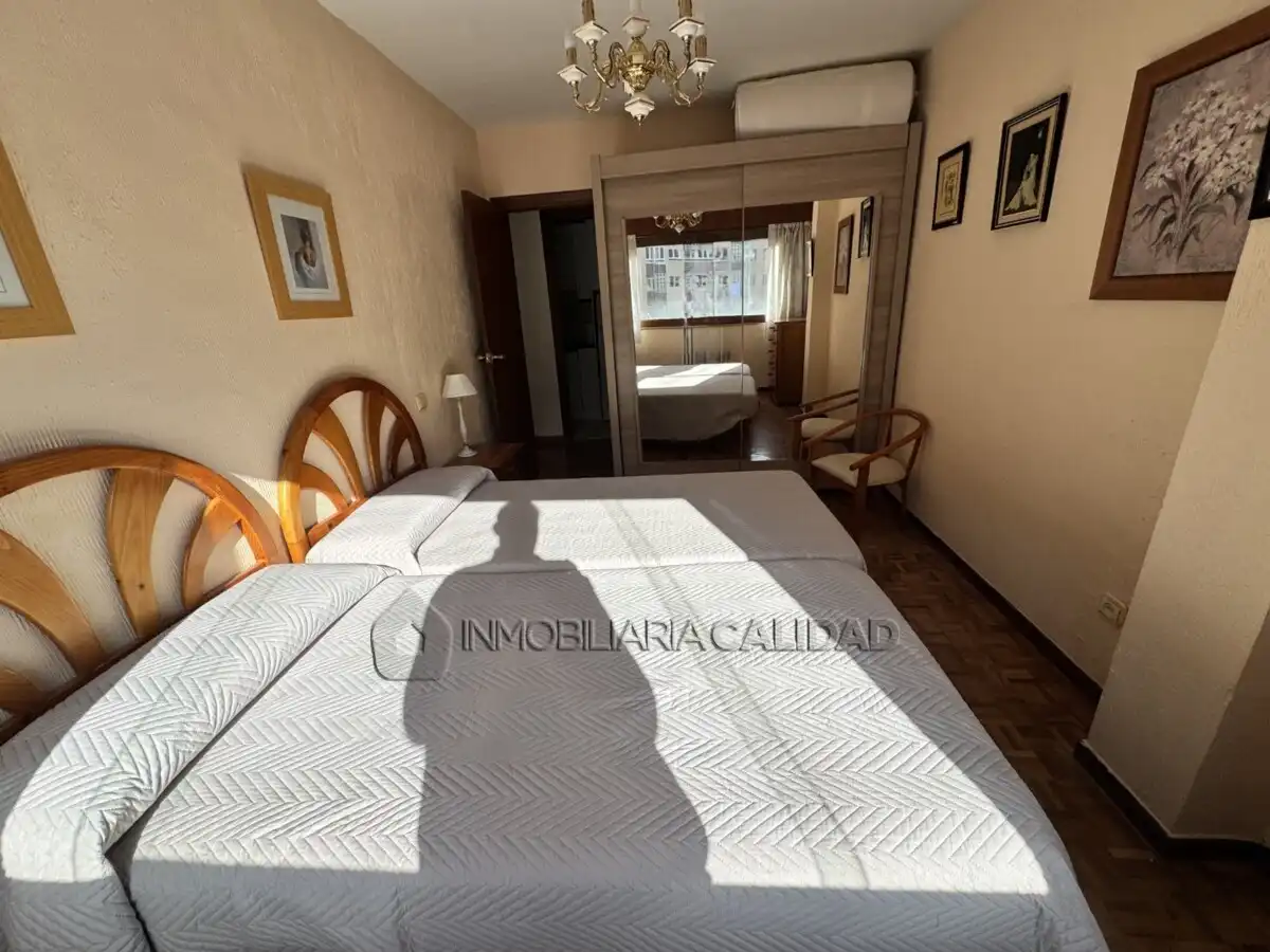 Bedroom of Flat for rent in Burgos  with Heating and Furnished