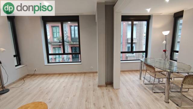 Piso en Venta en Calle Carrera en Centro