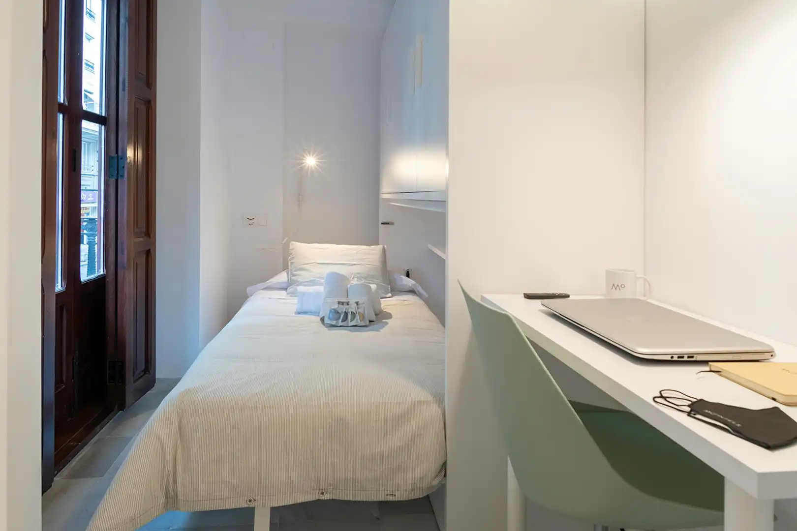 Schlafzimmer von Wohnung zur untervermieten in Valencia mit Heizung, Möbliert und Waschmaschine