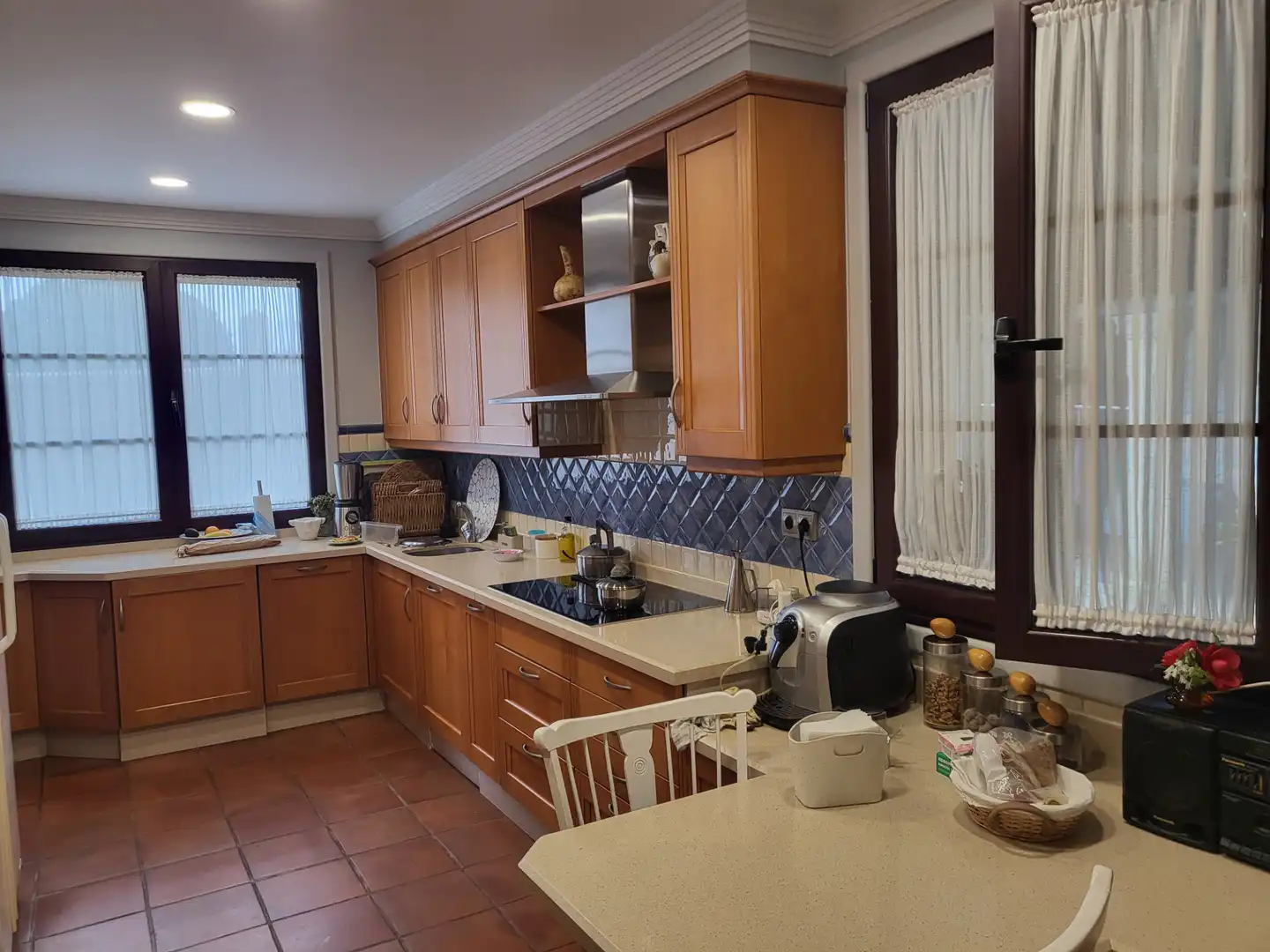 Cocina de Casa o chalet de alquiler en Vigo  con Calefacción, Jardín privado y Amueblado