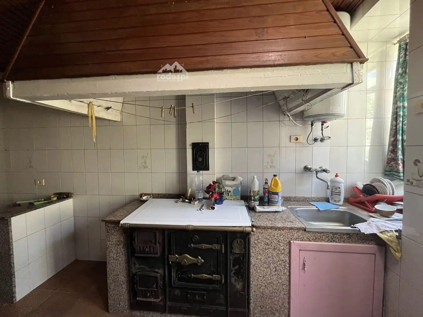 Kitchen of Houses for sale in Melón  with Storage room and Furnished
