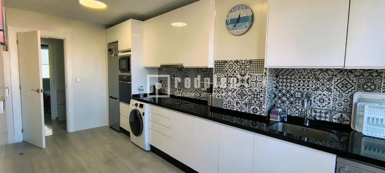 Küche von Wohnung zur Miete in Málaga mit Klimaanlage, Heizung und Möbliert