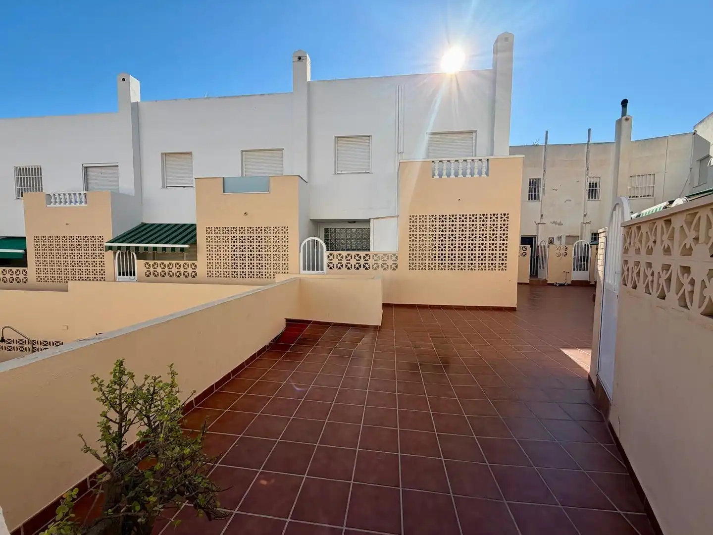 Terraza de Casa adosada en venta en Almería con Jardín privado, Terraza y Amueblado