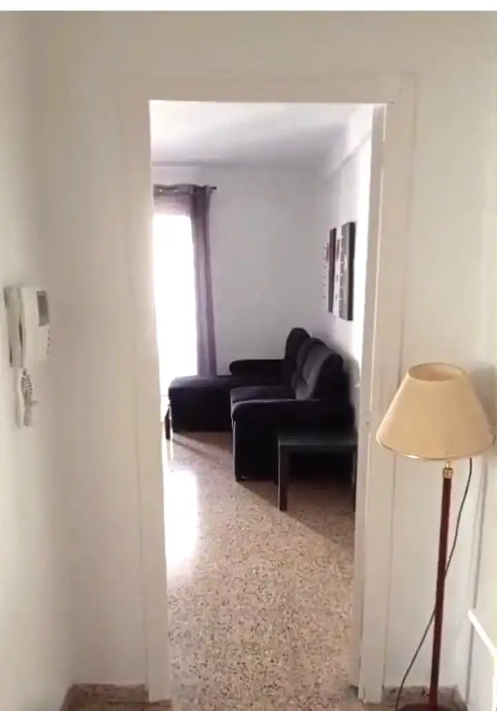 Flat with terrace to rent in Plaça d'Hondures, imagen 6