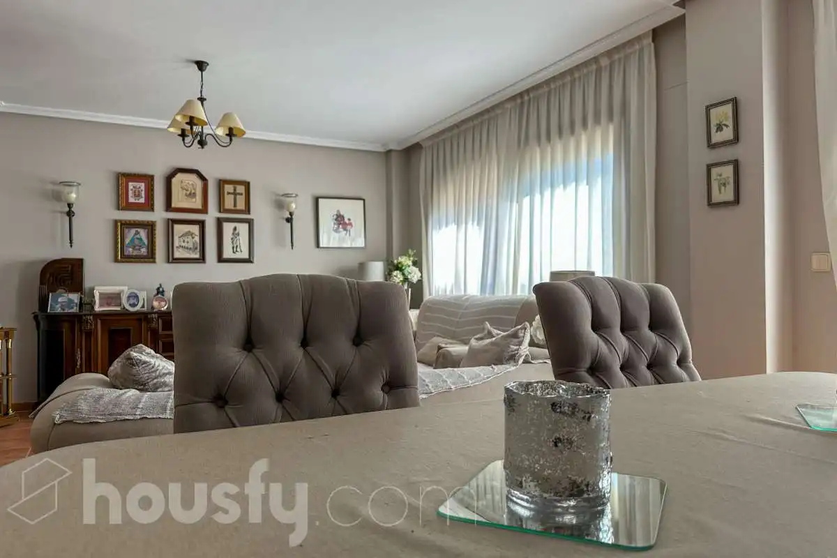 Living room of Houses for sale in Aranjuez  with Air Conditioner, Heating and Private garden