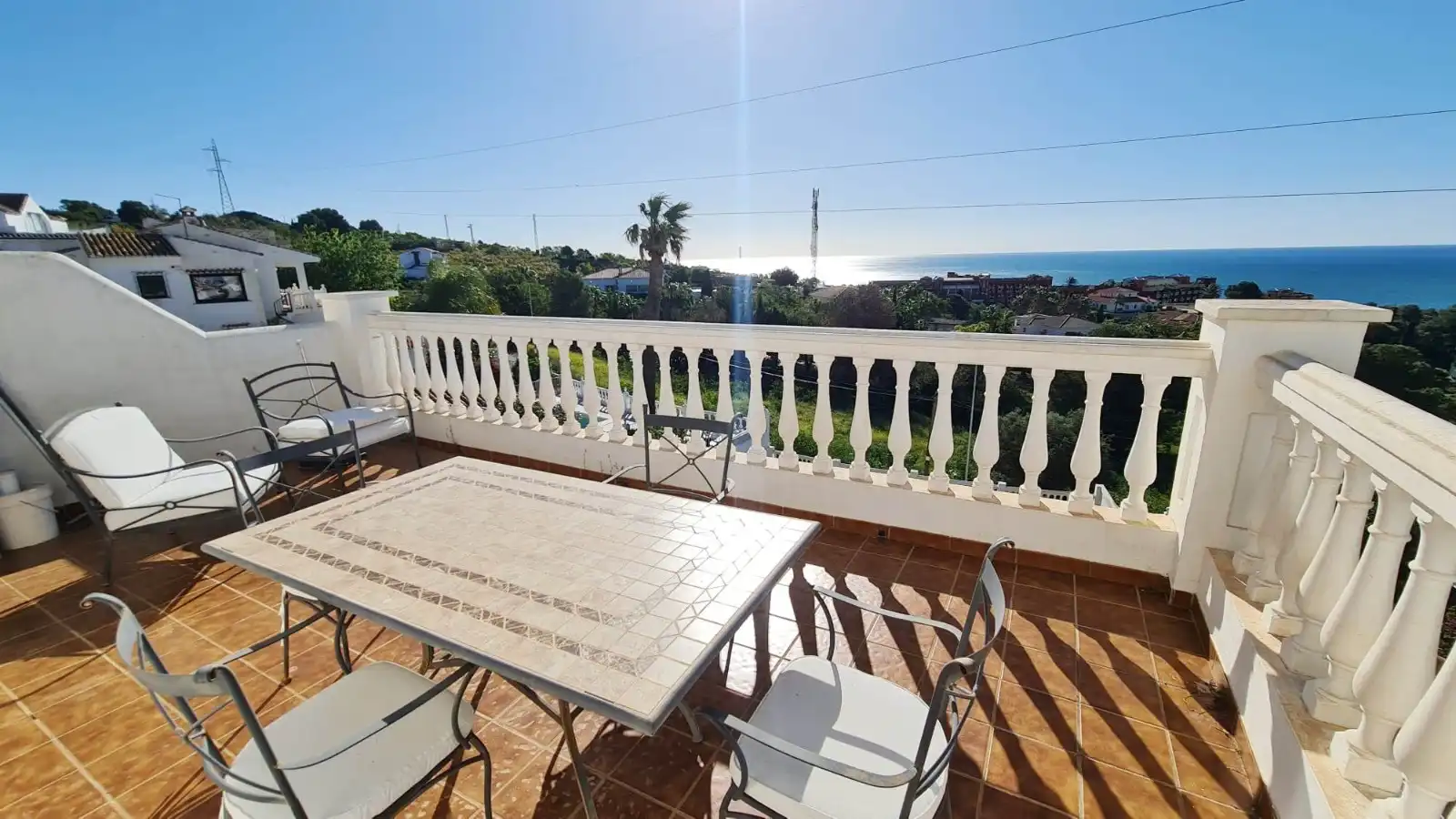 Terrassa de Casa o xalet en venda en Benalmádena amb Aire condicionat, Jardí privat i Terrassa