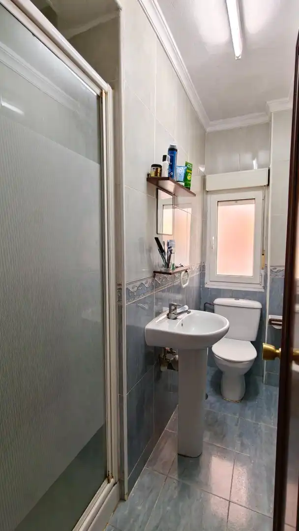 Bathroom of Flat for sale in Avilés  with Furnished