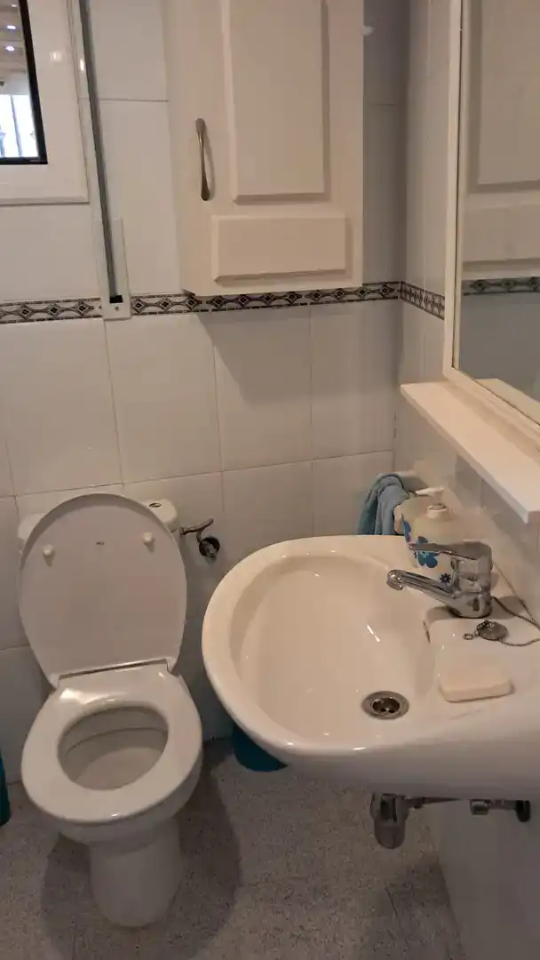 Bany de Finca rústica en venda en Els Omells de na Gaia amb Balcó