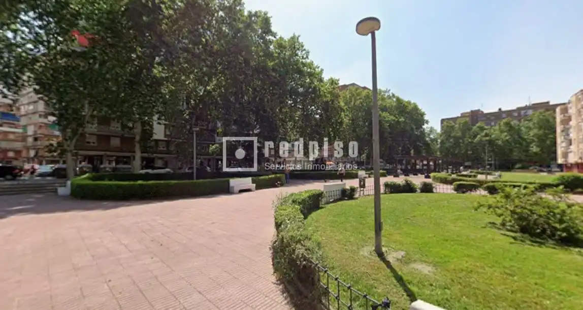 Außenansicht von Wohnung zum Verkauf in Alcalá de Henares mit Heizung und Terrasse