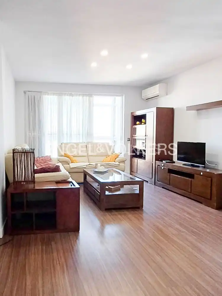 Living room of Flat for rent in Madrid  with Air Conditioner, Heating and Terrace