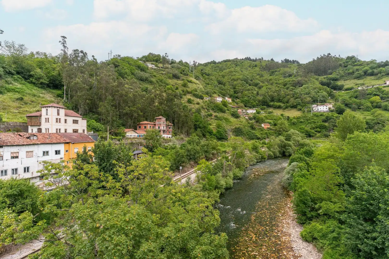 Vista exterior de Planta baixa en venda en Aller