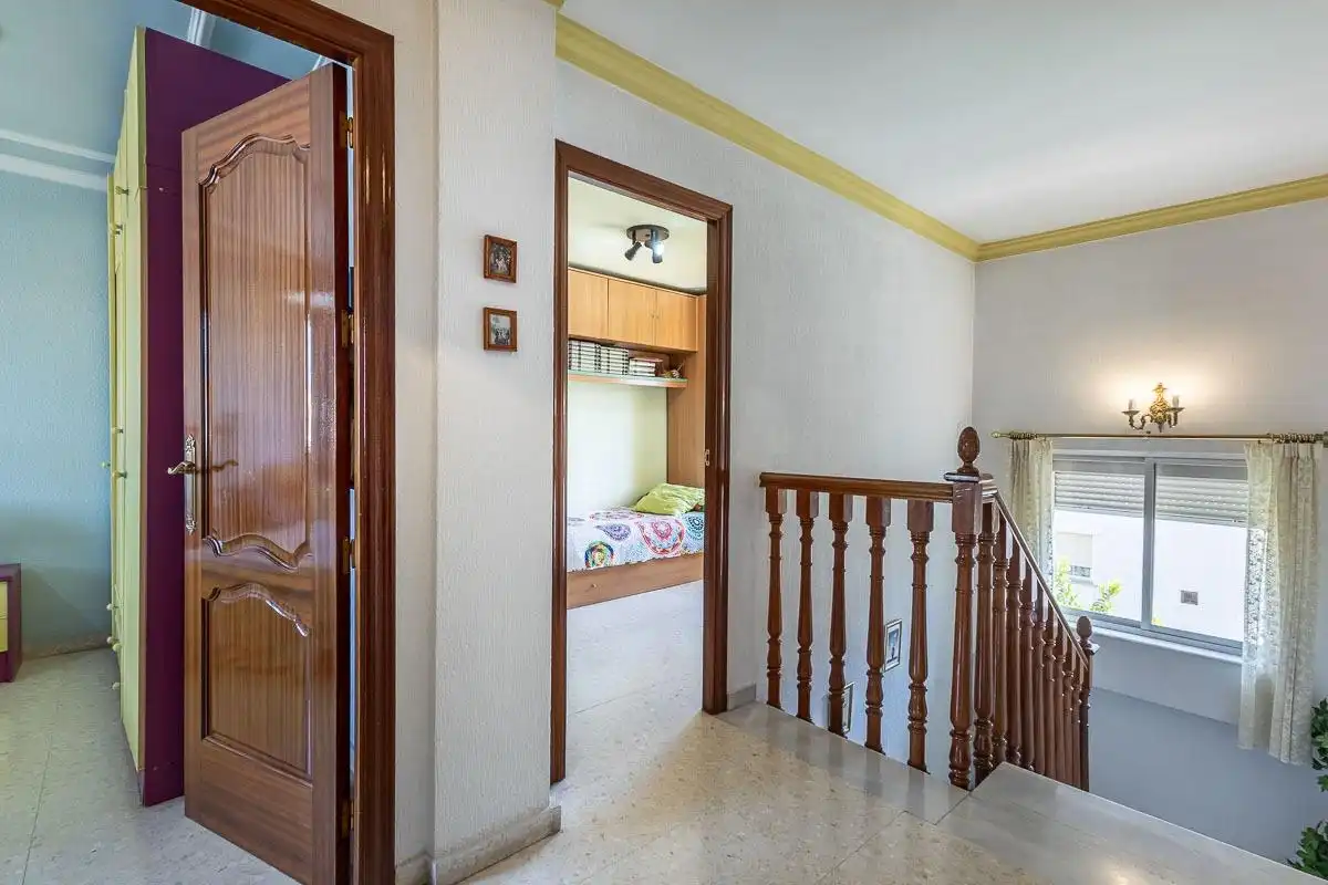 Casa adosada en venta en Calle LA REDONDA, 21, Pinos Puente
