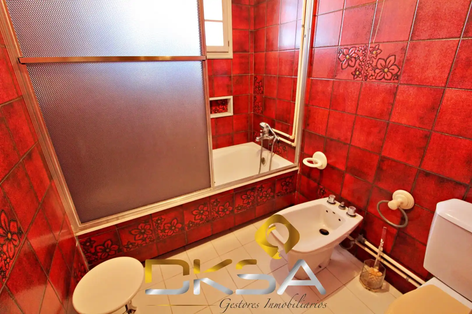 Badezimmer von Wohnung zum Verkauf in Vila-real mit Heizung, Terrasse und Möbliert
