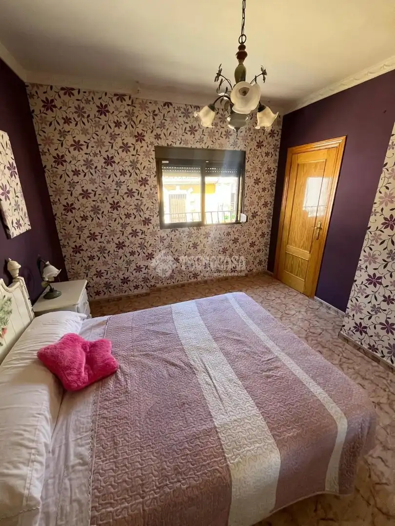 Dormitori de Casa adosada en venda en Pinos Puente