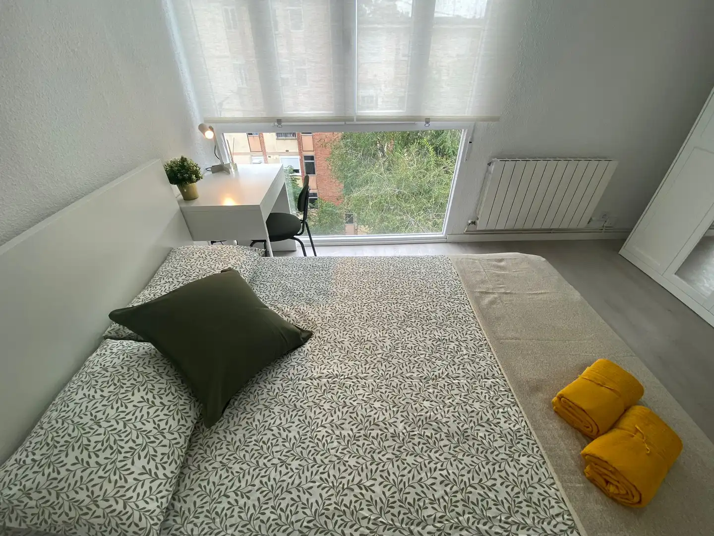 Zimmer in Calle de Rocafort, 137, San Cristóbal