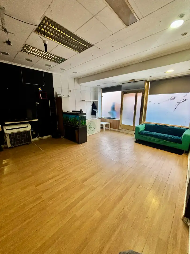 Local comercial en alquiler en Zona Centro - Ayuntamiento, imagen 2