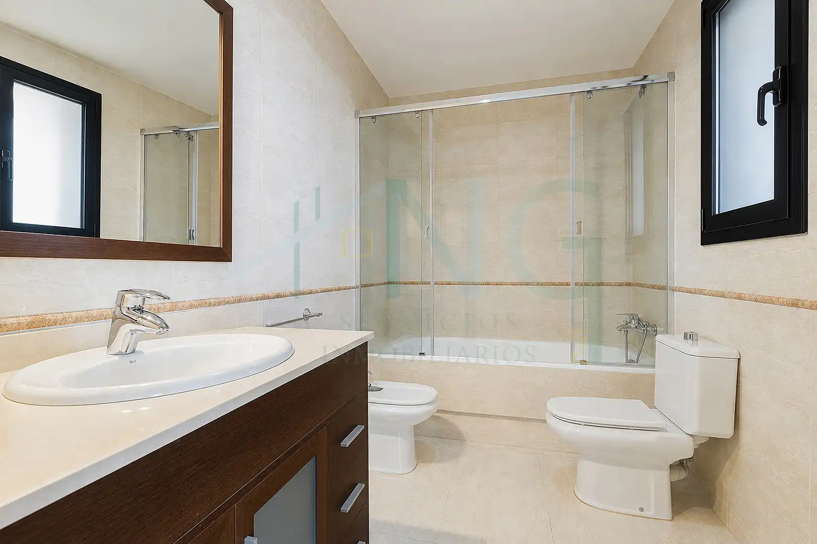 Casa con piscina en venta en el Carrer de Nicaragua, imagen 38