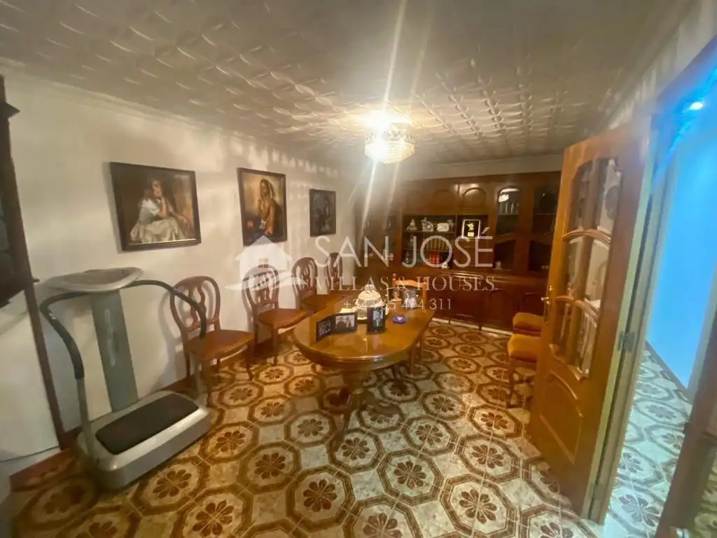 Houses for sale in San Vicente del Raspeig / Sant Vicent del Raspeig  with Air Conditioner, Private garden and Terrace
