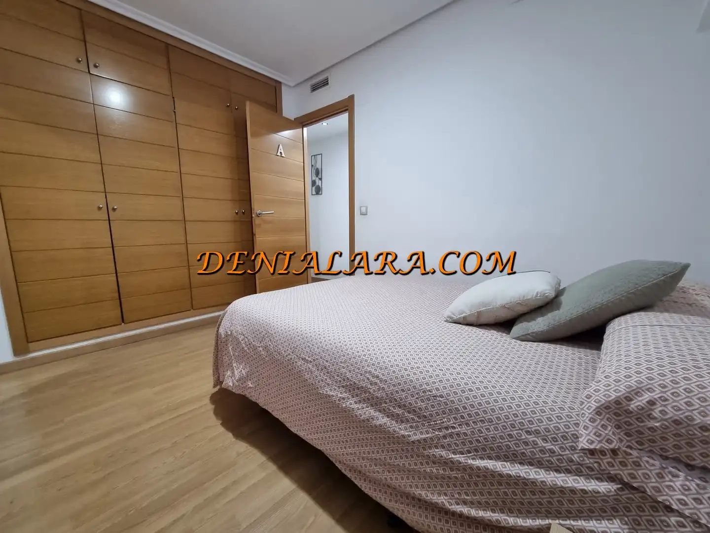 Bedroom of Flat for sale in Dénia  with Air Conditioner, Terrace and Storage room