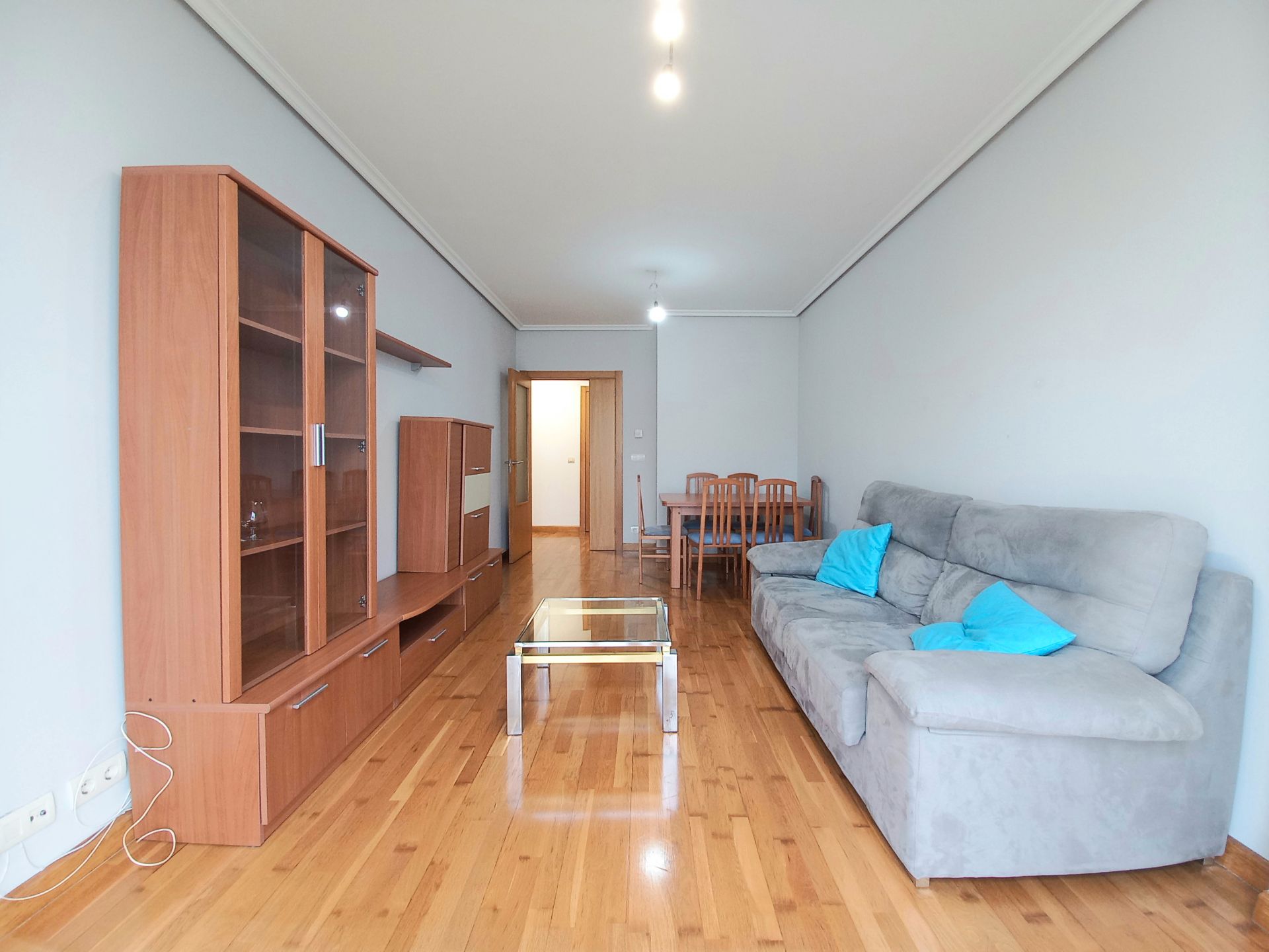 Sala d'estar de Pis en venda en Burgos Capital amb Traster