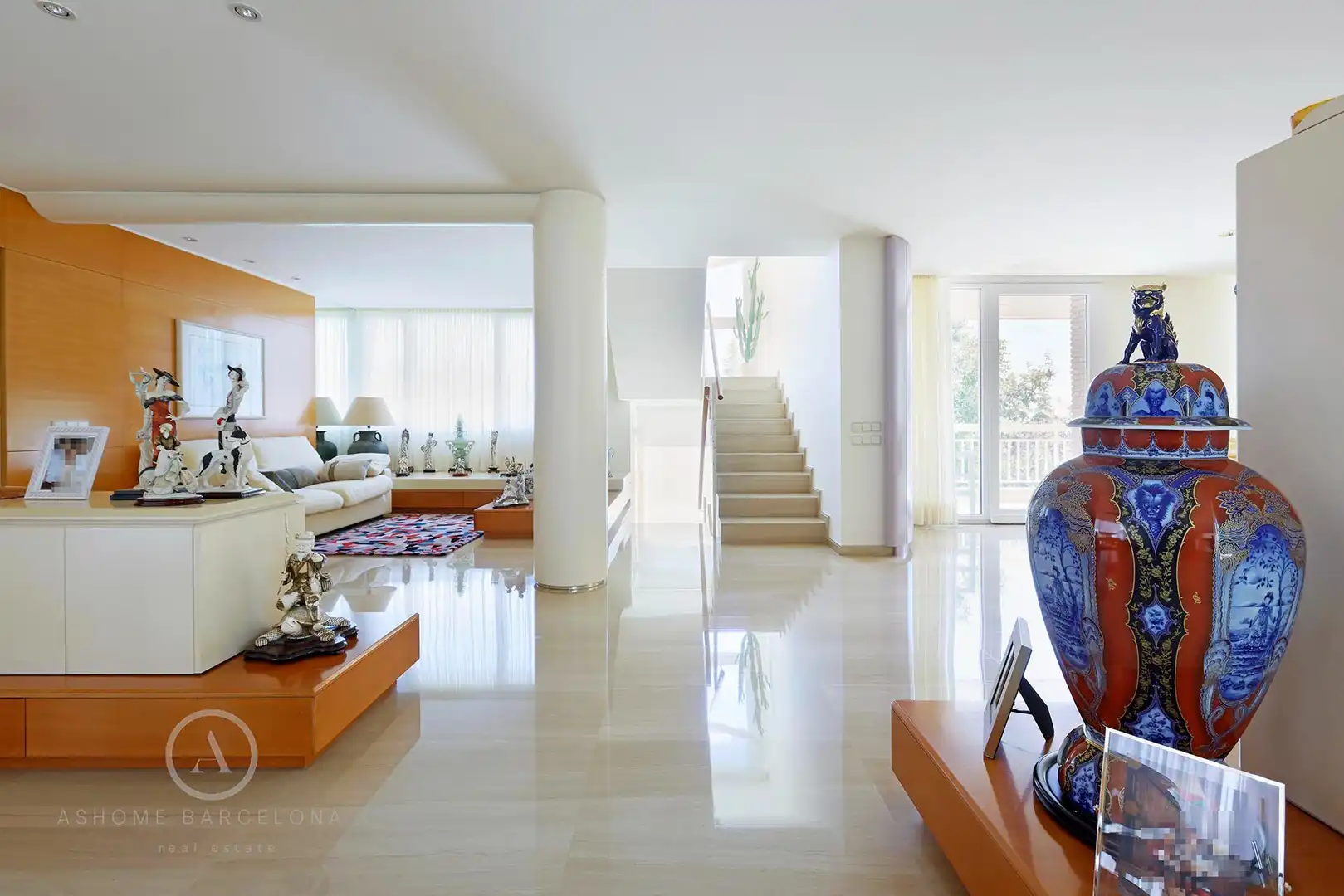Sala d'estar de Casa o xalet en venda en Castelldefels amb Aire condicionat, Calefacció i Jardí privat