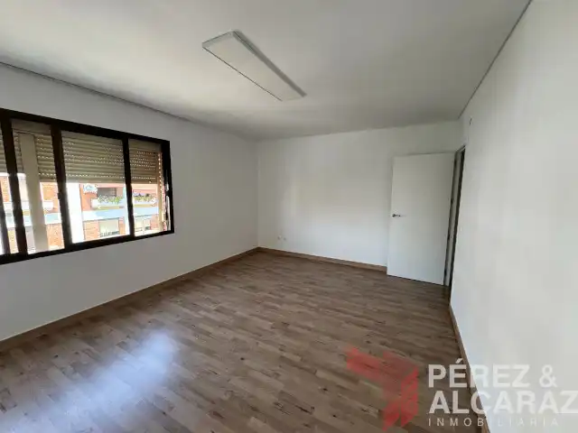 Flat for sale in Palma del Río  with Air Conditioner, Parquet flooring and Washing machine