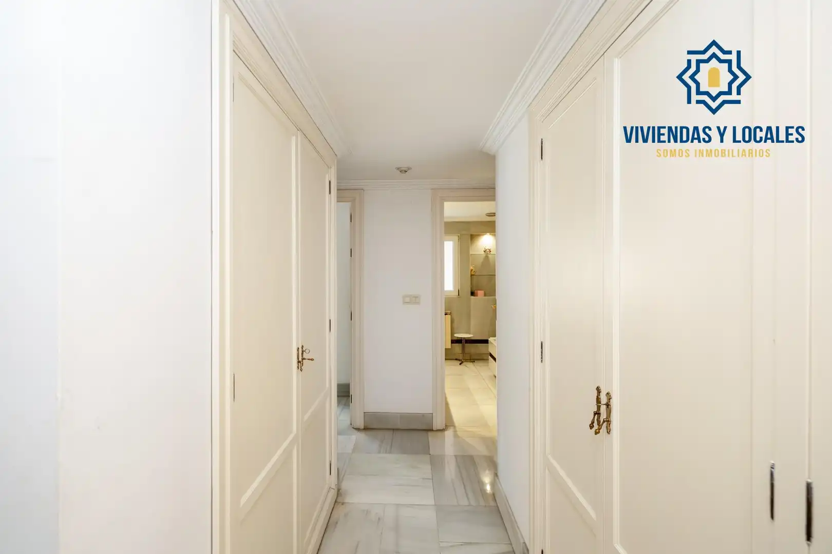 Flat for sale in Granada