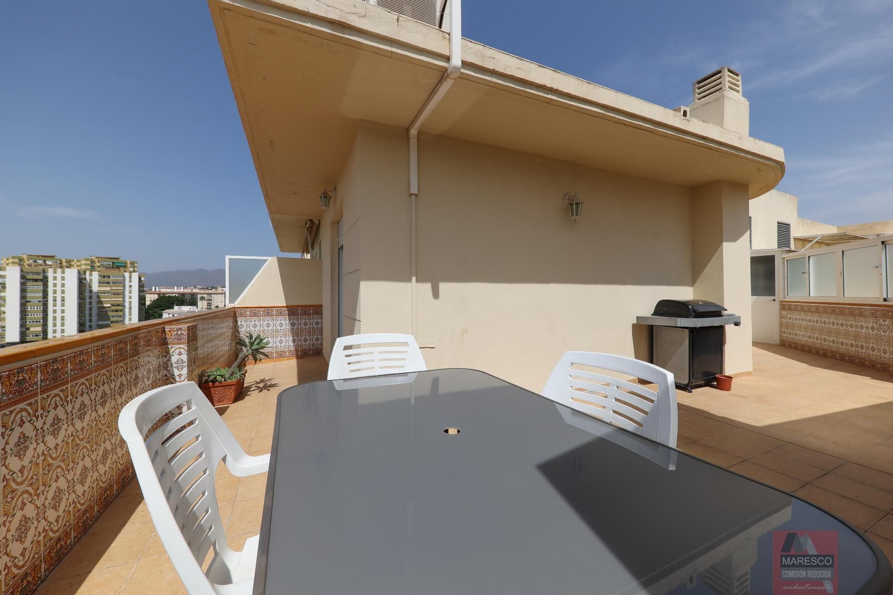 Attic for sale in  Romeria del Rocio, Centro ciudad