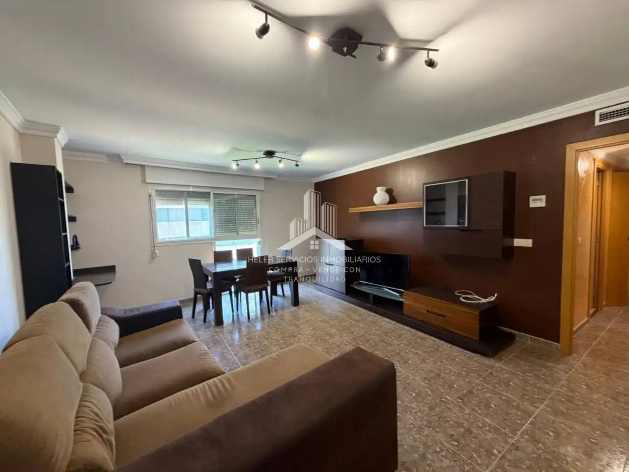 Flat with lift to rent in Calle Vicente Sos Baynat, imagen 2