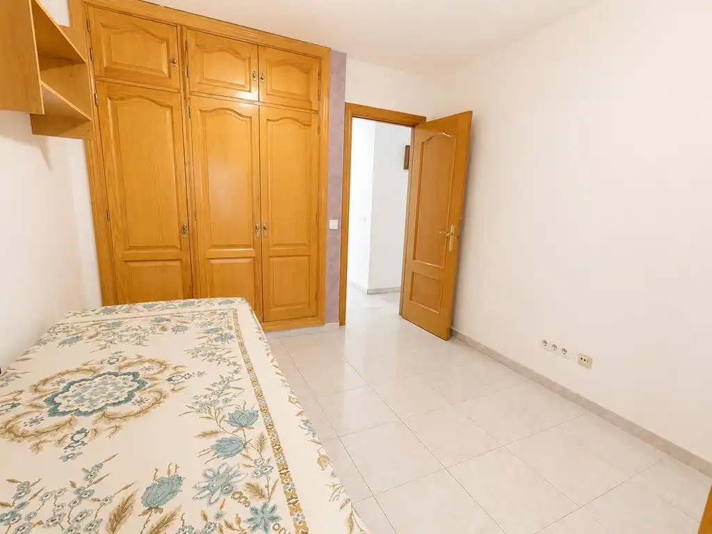 Habitación de Piso en venta en Estepona con Terraza