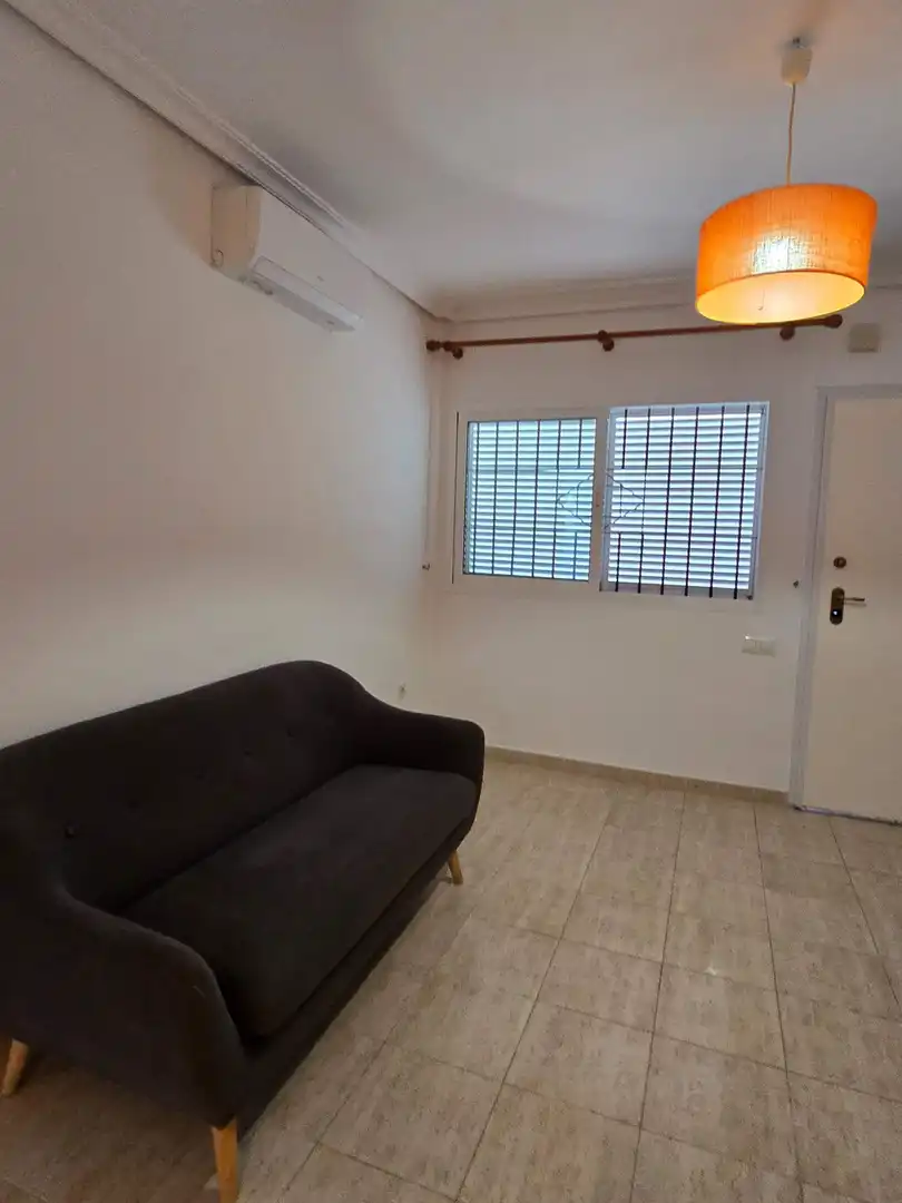 Apartamento de alquiler en Santa Pola con Aire acondicionado, Terraza y Trastero