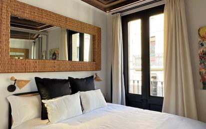 Bedroom of Flat to rent in  Barcelona Capital  with Air Conditioner, Heating and Parquet flooring