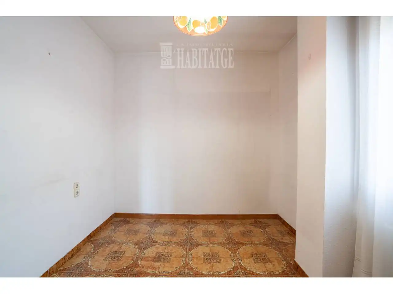 Houses for sale in Centelles  with Air Conditioner, Heating and Terrace