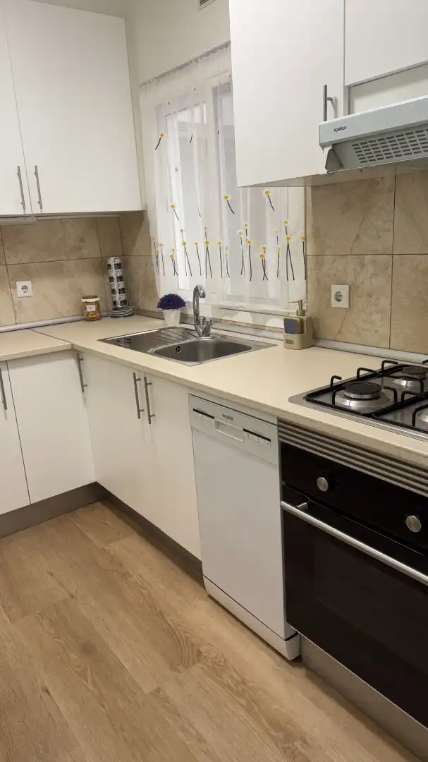 Cocina de Piso en venta en Montcada i Reixac con Horno, Balcón y Alarma