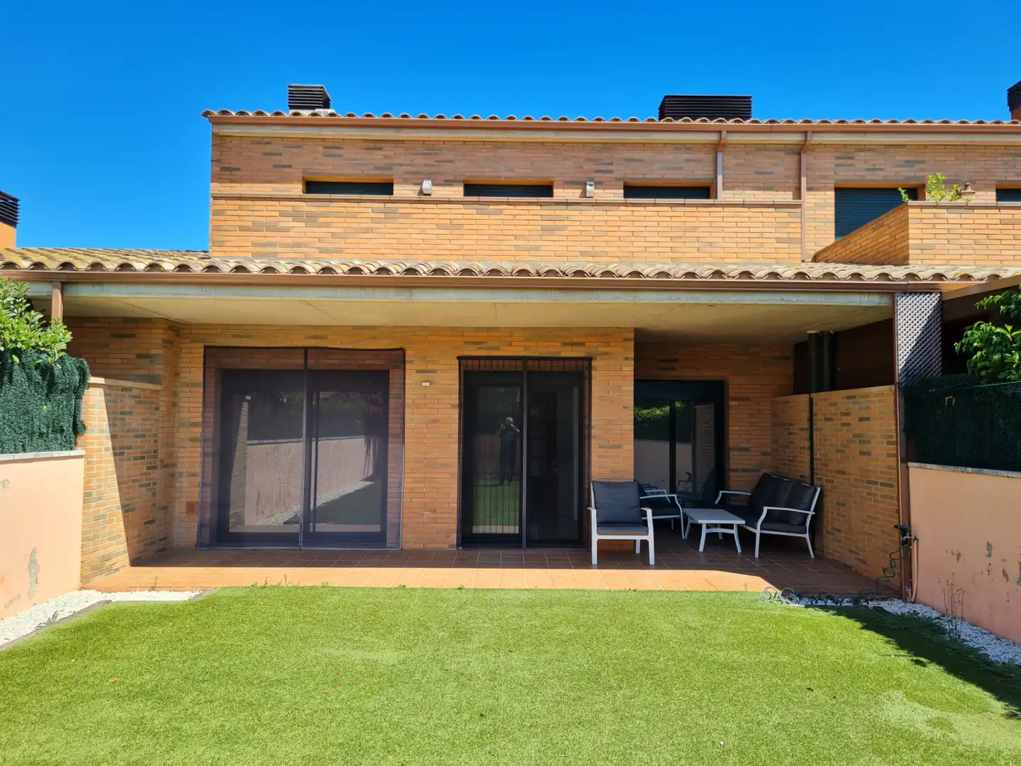 Garden of Detached homes for rent in Fortià  with Air Conditioner, Heating and Private garden