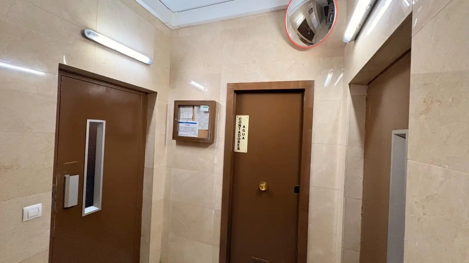 Wohnung zum Verkauf in L'Hospitalet de Llobregat mit Parkett