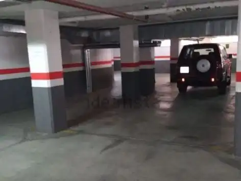 Parkplatz von Garage zur Miete in Ávila