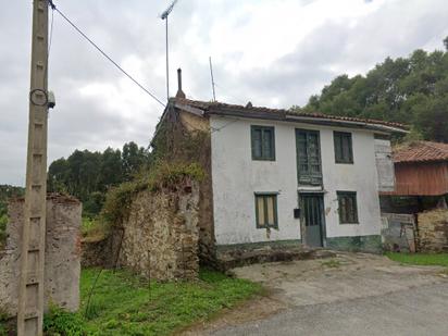 Vista exterior de Finca rústica en venda en Cudillero amb Parquet, Terrassa i Traster