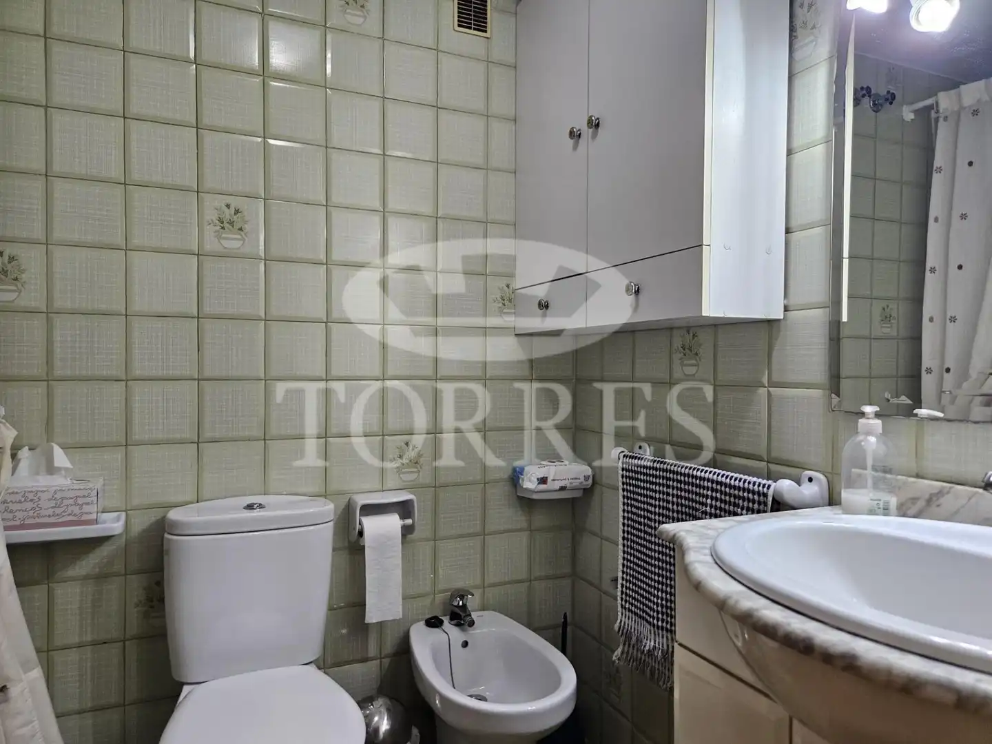Baño de Piso en venta en Málaga con Aire acondicionado