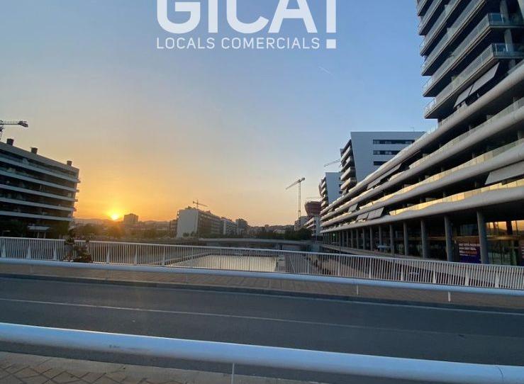 Photo 1 of Premises for sale in Industria, Progrés - Pep Ventura, Barcelona