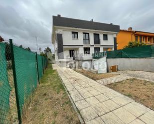 Casa adosada en venda en Casalarreina amb Calefacció, Jardí privat i Parquet