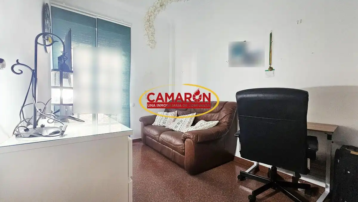 Habitación de Casa adosada en venta en La Puebla del Río