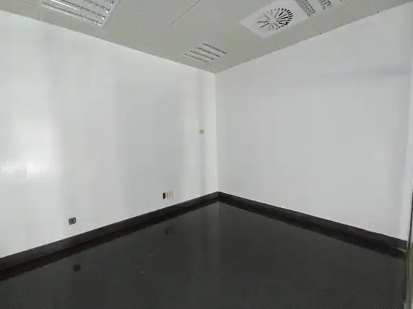 Local comercial en venda a Carrer Tres d'Abril 30, imagen 11